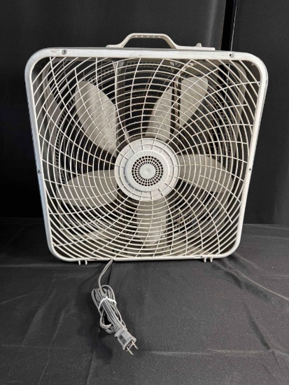 Fans Of 3 Level