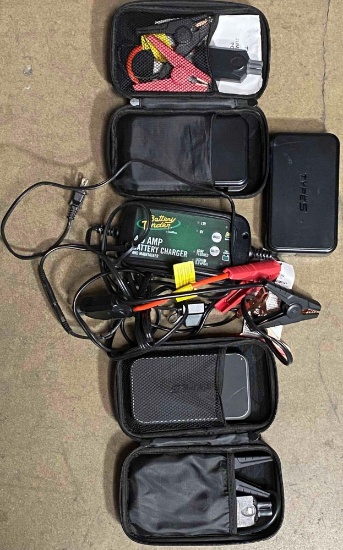 Lot of Battery Charger