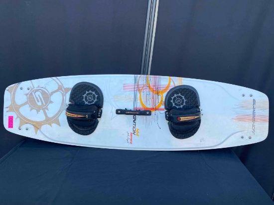 IGNITION Series 144 Wakeboard