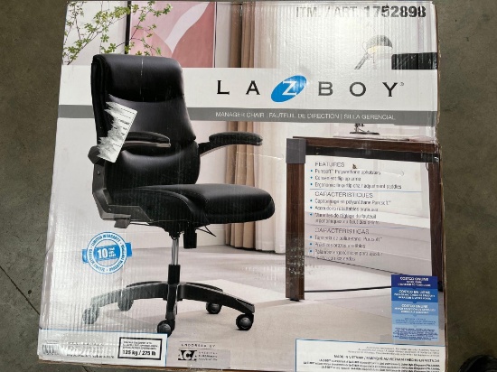 Black lazy boy manager chair