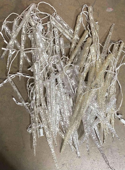 Lot of Minetom Icicle Lights Outdoor