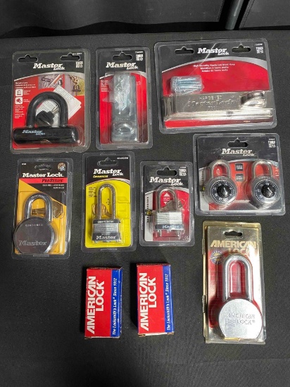 Lot of Master Lock