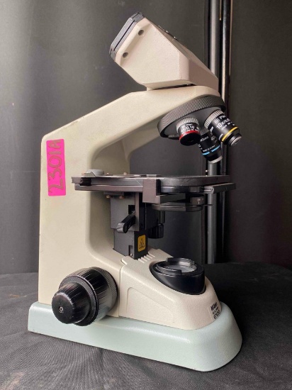 NIKON Eclipse Microscope