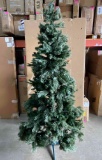 7.5ft Christmas Pre-Lit Artificial Tree