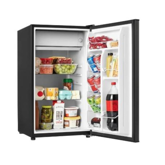 Galanz 3.3 Cu ft One Door Mini Fridge, Black Estar, New