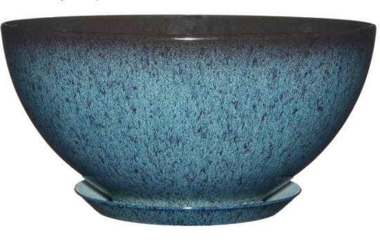 Classic Home and Garden Premiere Collection Planter