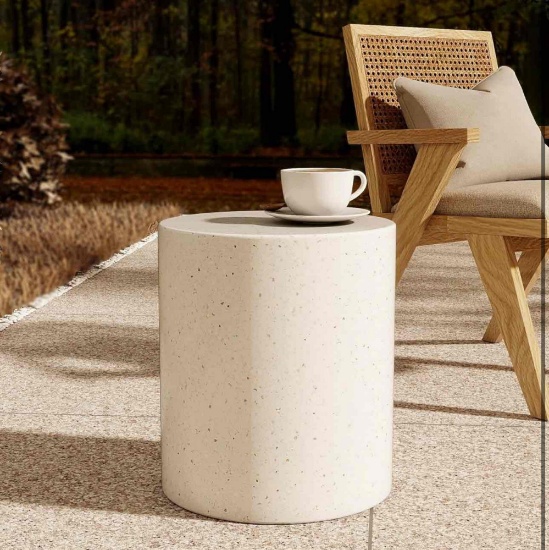 Outdoor Side Table 16.3 X 18.3