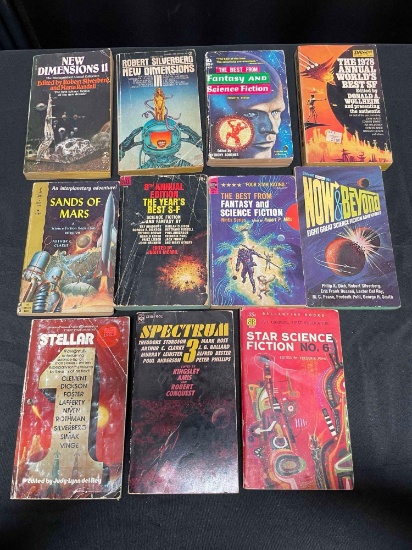 Lot of Science Fiction Mini Books