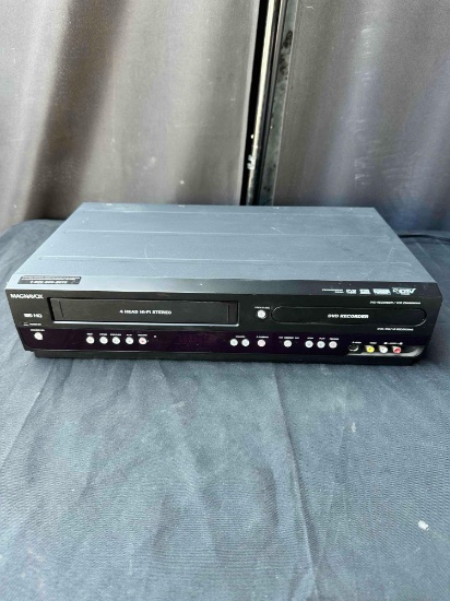 MAGNAVOX VCR/DVD Recorder