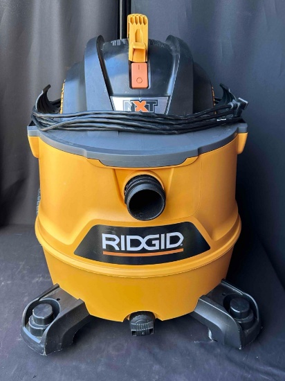 RIDGID 16 GAL Vacuum
