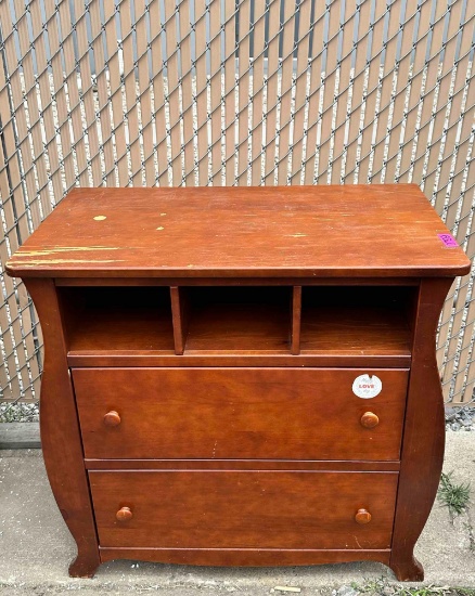2 Drawer Change Table