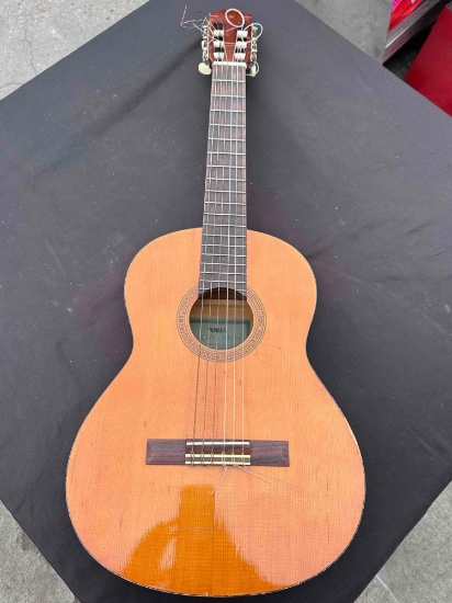 YAMAHA Guitar