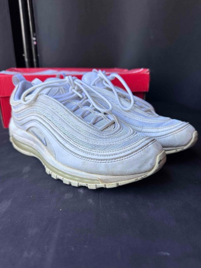 Nike Air Max TennisShoes Size 9