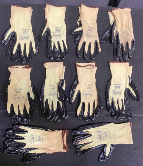 Lot of Gloves HyFlex