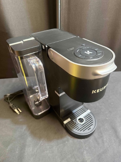 Keurig K-Supreme Single Serve K-Cup Pod Coffee Maker