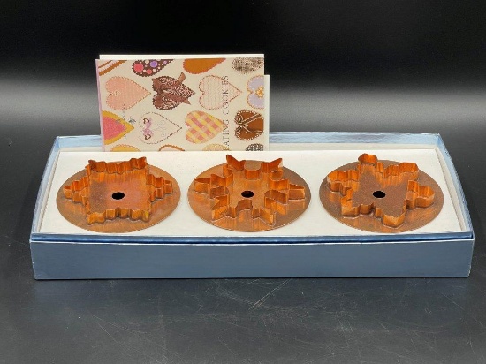 Cookie cutters