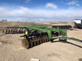 John Deere 670 Offset Disk