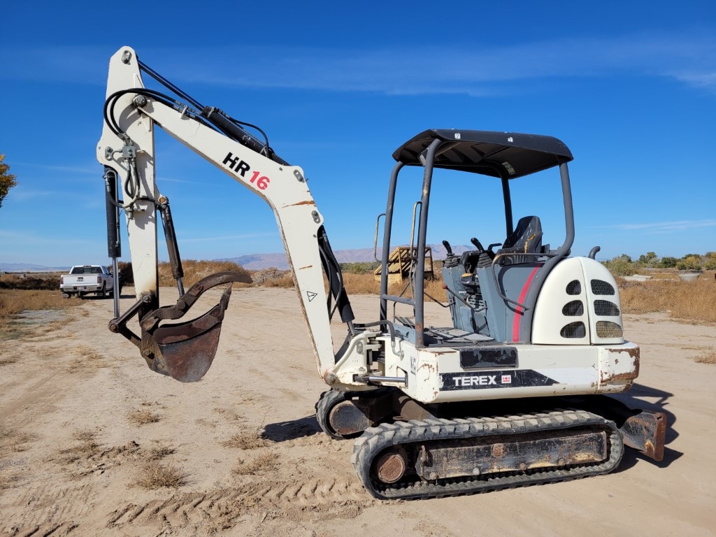 Terex HR16 Mini Excavator | Proxibid