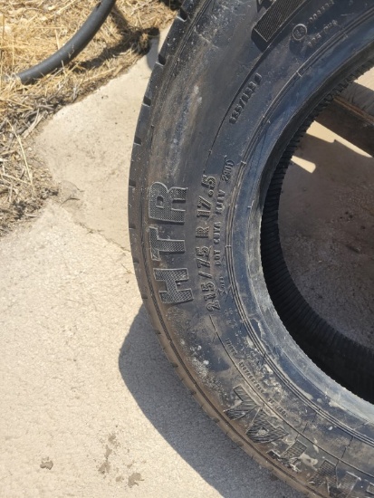 Continental HTR 215/75R.5, Dayton Deluxe 78