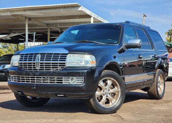 2010 Lincoln Navigator 4x4 4 Door SUV
