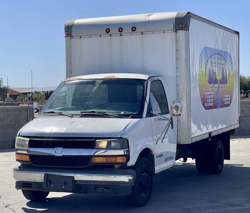 2002 GMC Savana 3500 Door Box Van Proxibid