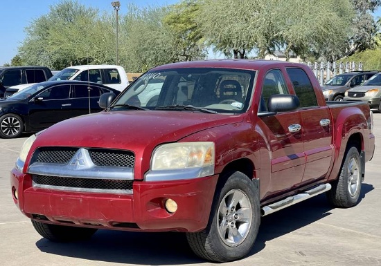 2006 Mitsubishi Raider XLS 4 Door Crewcab Pickup Truck