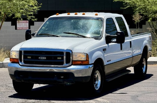 2000 Ford F-350 Super Duty Lariat 7.3L 4 Door Crewcab Pickup Truck
