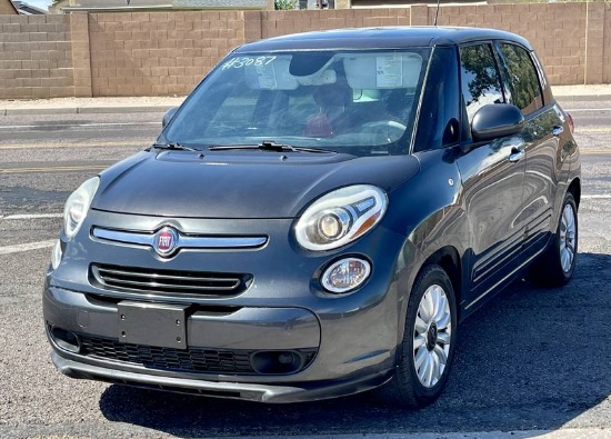 2014 FIAT 500L Easy 4 Door Hatchback