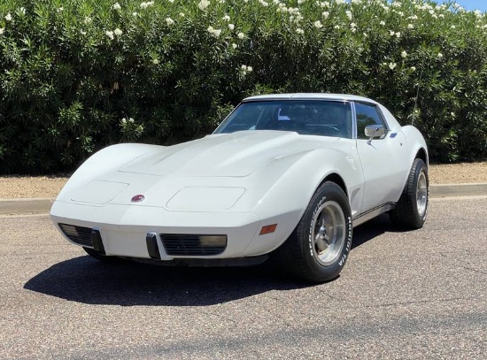 1975 Chevrolet Corvette 2 Door Coupe