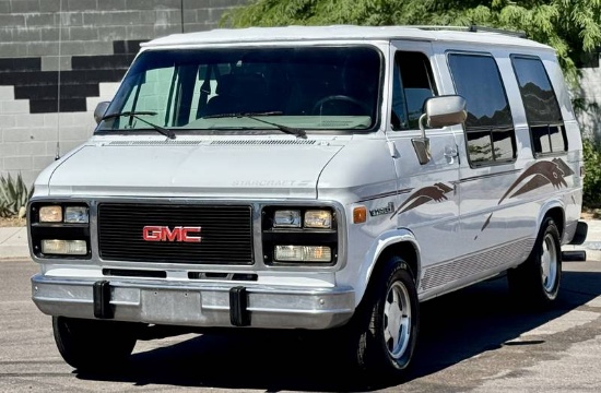 1995 GMC Vandura G2500 Heritage Series Starcraft Conversion Van