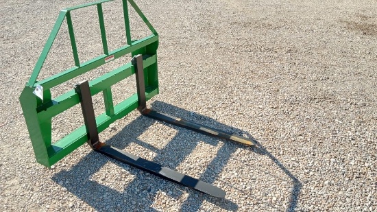2023 Tar River JDCPF42 Pallet Forks