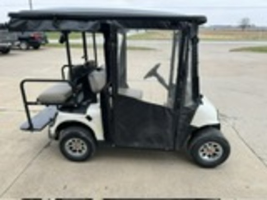 2015 EZ-Go RXV Gas Golf Cart