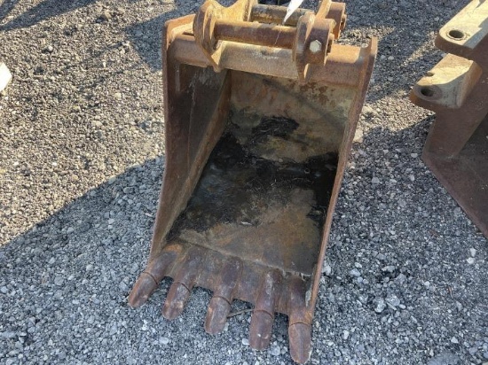 Werk Brau Komatsu 88 Tooth Bucket 24"