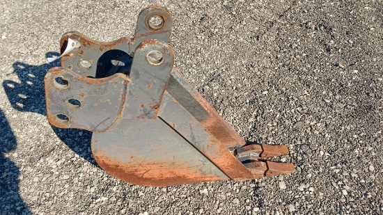 Ford 8" Trenching Bucket