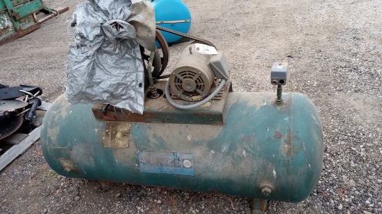 Curtis CV989 Stationary Air Compressor