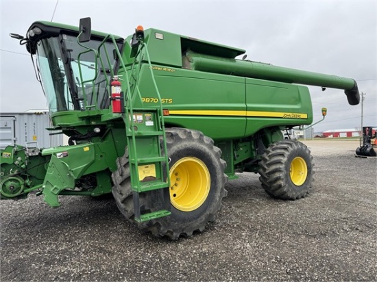 John Deere 9870STS Combine
