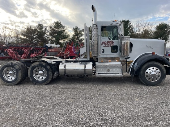 2006 Kenworth W900 Day Cab