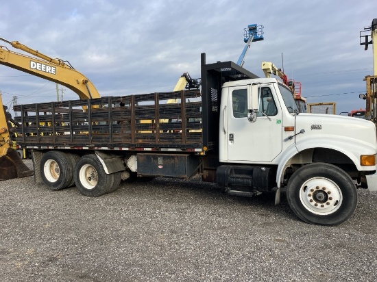 1998 International 4900 Flat Bed Truck