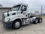 2013 Freightliner Cascadia Day Cab