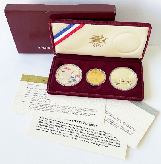 (3-coins) United States Silver Dollar Set