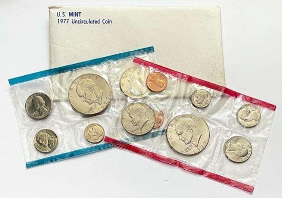 1977 United States Uncirculated Mint Set (12-coins)