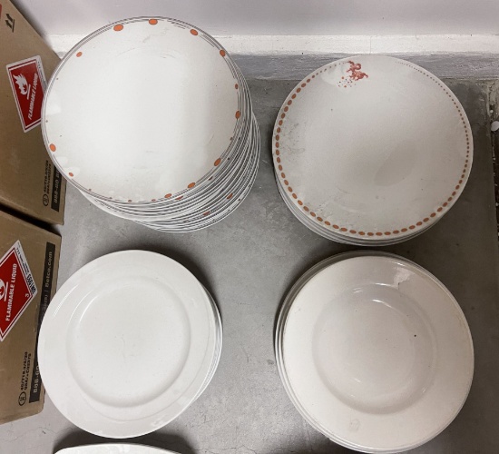 LARGE LOT OF DISHES, SERVING PLATES FROM CLOSED LAS VEGAS JAPONAIS MIRAGE