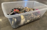 BIN OF UNSORTED JEWELRY LOST & FOUND