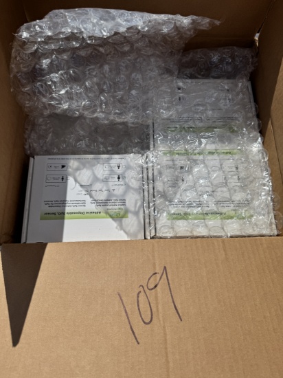 Lot of QSAT Adhesive Disposable SpO2 Sensors