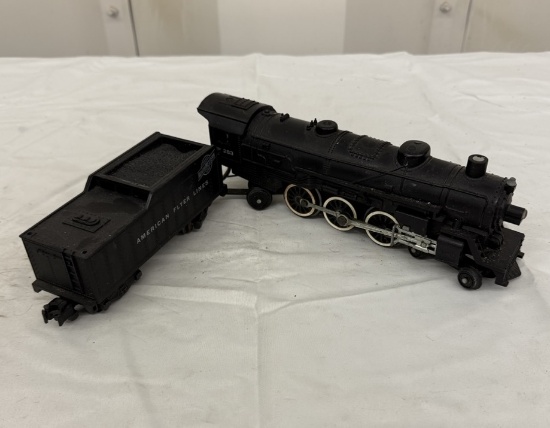Lionel Locomotive and Tender m- Vintage Miniature Train Collectible