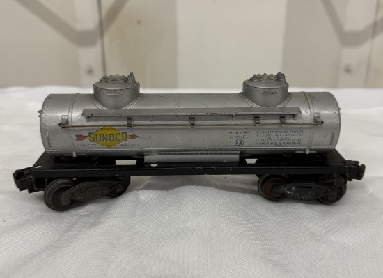 Lionel 6415 Sunoco Twin Dome Tank Car - Vintage Miniature Train Collectible