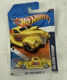 Hot Wheels '40 Ford Pickup – HW Drag Racers 2011 Collectible