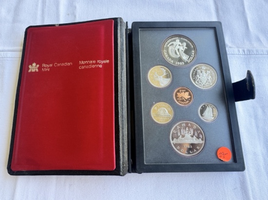 1982 Royal Canadian Mint Coin Set –  in Original Case