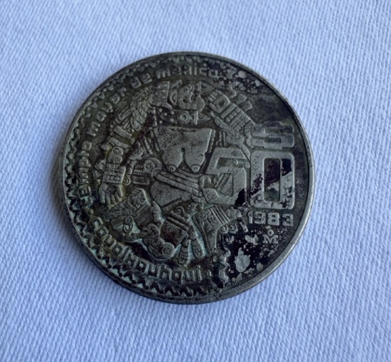 1983 Mexico 50 Pesos Coin – Aztec Calendar Design