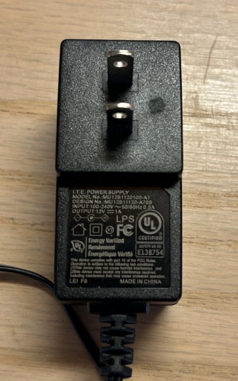 I.T.E. Power Supply AC Adapter Model MU12B1120100-A1 12V 1A Charger Barrel Plug